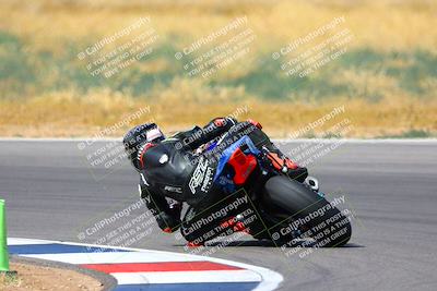 media/Apr-30-2023-CRA (Sun) [[020fcf5d43]]/Race 11-600 Expert Superbike/